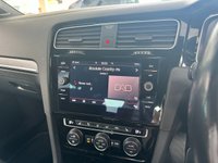 USED 2019 19 VOLKSWAGEN GOLF 2.0 GTI PERFORMANCE TSI DSG 5d 242 BHP APPLE CARPLAY / ANDROID AUTO - SATELITTE NAVIGATION - BLUETOOTH HANDSFREE - 18" ALLOY WHEELS- - FRONT AND REAR PARK ASSIST
