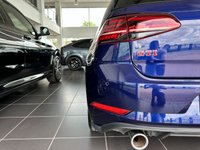 USED 2019 19 VOLKSWAGEN GOLF 2.0 GTI PERFORMANCE TSI DSG 5d 242 BHP APPLE CARPLAY / ANDROID AUTO - SATELITTE NAVIGATION - BLUETOOTH HANDSFREE - 18" ALLOY WHEELS- - FRONT AND REAR PARK ASSIST