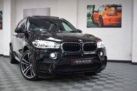 USED 2017 17 BMW X5 4.4 M 5d 568 BHP PAN ROOF / SOFT CLOSE / CARBON
