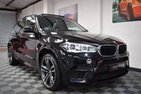 USED 2017 17 BMW X5 4.4 M 5d 568 BHP PAN ROOF / SOFT CLOSE / CARBON