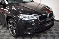 USED 2017 17 BMW X5 4.4 M 5d 568 BHP PAN ROOF / SOFT CLOSE / CARBON
