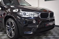 USED 2017 17 BMW X5 4.4 M 5d 568 BHP PAN ROOF / SOFT CLOSE / CARBON