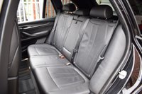 USED 2017 17 BMW X5 4.4 M 5d 568 BHP PAN ROOF / SOFT CLOSE / CARBON