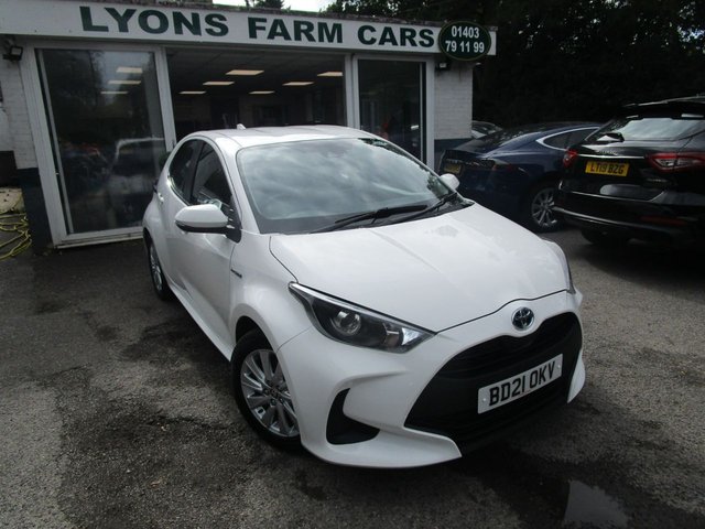 2021 21 Toyota Yaris 1.5 ICON FHEV 5d 114 BHP FULLY HYBRID SELF-CHARGING AUTOMATIC