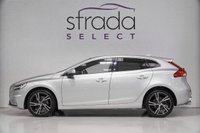 USED 2018 18 VOLVO V40 2.0 D3 R-DESIGN PRO 5d 148 BHP + HUGE SPECIFICATION +
