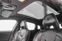USED 2018 18 VOLVO V40 2.0 D3 R-DESIGN PRO 5d 148 BHP + HUGE SPECIFICATION +
