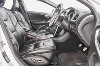 USED 2018 18 VOLVO V40 2.0 D3 R-DESIGN PRO 5d 148 BHP + HUGE SPECIFICATION +