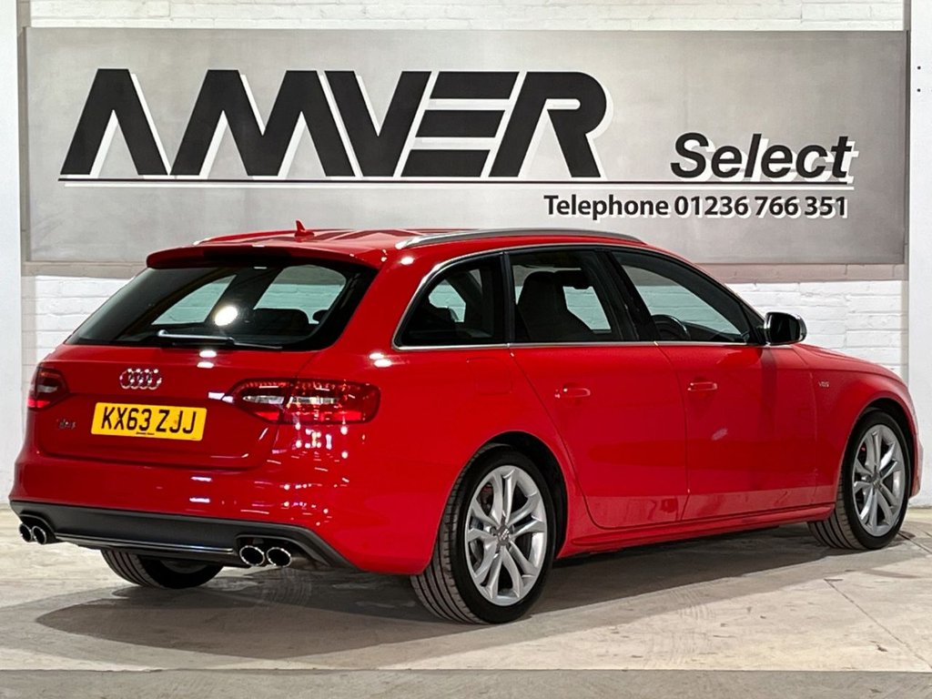 USED 2013 63 AUDI A4 3.0 S4 AVANT QUATTRO 5d 329 BHP 