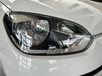 USED 2014 14 VOLKSWAGEN UP 1.0 HIGH UP 3d 74 BHP AIR CONDITIONING - AUX IN SOCKET - HEATED SEATS - DRIVER SEAT HEIGHT ADJUSTMENT -  ALLOY WHEELS - FRONT FOG LIGHTS