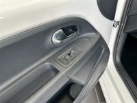 USED 2014 14 VOLKSWAGEN UP 1.0 HIGH UP 3d 74 BHP AIR CONDITIONING - AUX IN SOCKET - HEATED SEATS - DRIVER SEAT HEIGHT ADJUSTMENT -  ALLOY WHEELS - FRONT FOG LIGHTS