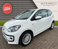USED 2014 14 VOLKSWAGEN UP 1.0 HIGH UP 3d 74 BHP AIR CONDITIONING - AUX IN SOCKET - HEATED SEATS - DRIVER SEAT HEIGHT ADJUSTMENT -  ALLOY WHEELS - FRONT FOG LIGHTS