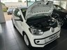 USED 2014 14 VOLKSWAGEN UP 1.0 HIGH UP 3d 74 BHP AIR CONDITIONING - AUX IN SOCKET - HEATED SEATS - DRIVER SEAT HEIGHT ADJUSTMENT -  ALLOY WHEELS - FRONT FOG LIGHTS