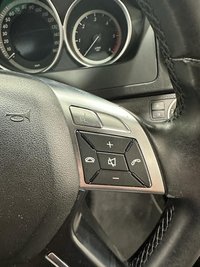 USED 2012 11 MERCEDES-BENZ C-CLASS 2.1 C220 CDI BLUEEFFICIENCY SE 4d 168 BHP Stylish Mercedes C220 C-Class Blueefficiency, Obsidian Black, 16" Alloy Wheels, cruise control, multi function steering wheel,