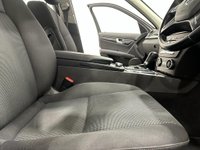 USED 2012 11 MERCEDES-BENZ C-CLASS 2.1 C220 CDI BLUEEFFICIENCY SE 4d 168 BHP Stylish Mercedes C220 C-Class Blueefficiency, Obsidian Black, 16" Alloy Wheels, cruise control, multi function steering wheel,
