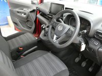 USED 2019 19 VAUXHALL COMBO LIFE 1.2 ENERGY S/S 5d 109 BHP 5 SEAT SAT NAV PARKING SENSORS