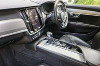 USED 2017 17 VOLVO V90 2.0 D4 (190) Inscription 5dr Geartronic Automatic Euro 6 (Digital Cockpit, Sensus Connect Navigation, Memory Pack, Winter Pack, Apple CarPlay/Android Integration) !! NATIONWIDE DELIVERY AVAILABLE !!