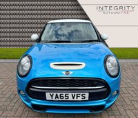 USED 2016 65 MINI HATCH COOPER 2.0 COOPER S 3d 189 BHP SAT NAV - BLUETOOTH - 18" ALLOYS - CHILI PACK - MINI EXCITEMENT PACK - MEDIA XL PACK - MINI DRIVING MODES - MULTIFUNCTION STEERING WHEEL - AUTOMATIC AIR CONDITIONING - CROSS PUNCH LEATHER SEATS
