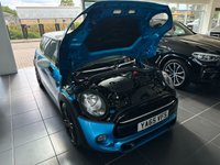 USED 2016 65 MINI HATCH COOPER 2.0 COOPER S 3d 189 BHP SAT NAV - BLUETOOTH - 18" ALLOYS - CHILI PACK - MINI EXCITEMENT PACK - MEDIA XL PACK - MINI DRIVING MODES - MULTIFUNCTION STEERING WHEEL - AUTOMATIC AIR CONDITIONING - CROSS PUNCH LEATHER SEATS