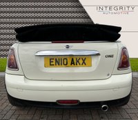 USED 2010 10 MINI CONVERTIBLE 1.6 ONE 2d 98 BHP BLUETOOTH HANDSFREE - AIR CONDITIONING - 17" CROWN SPOKE ALLOYS - HEIGHT ADJUSTABLE SEATS (DRIVER AND PASSENGER) -