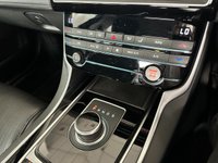 USED 2016 66 JAGUAR XE 2.0 PORTFOLIO 4d 178 BHP SATELITE NAVIGATION - PARK ASSIST - BLUETOOTH HANDSFREE - USB INPUT - XENON HEADLAMPS - 19" ALLOYS - HEATED SEATS - HEATED WINDSCREEN - HEATED STEERING WHEEL