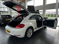 USED 2014 14 VOLKSWAGEN BEETLE 1.6 DESIGN TDI BLUEMOTION TECHNOLOGY DSG 3d 104 BHP 2 OWNERS