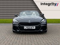 USED 2019 69 BMW Z4 3.0 Z4 M40I 2d 336 BHP BLACK PACK - COMFORT PACK - TECHNOLOGY PACK - ENHANCED BLUETOOTH WITH WIRELESS CHARGING - PARKING ASSISTANT - SAT NAV - USB INPUT - THROUGH LODING SYSTEM - 19" GLOSS BLACK ALLOYS