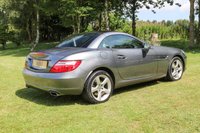 USED 2015 65 MERCEDES-BENZ SLK 250d (204) 2dr Tiptronic Automatic Euro 6 (Panoramic Sunroof, Vario Convertible, Air Scarf, Heated Seats, Comand Navigation) !! NATIONWIDE DELIVERY AVAILABLE !!