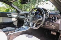 USED 2015 65 MERCEDES-BENZ SLK 250d (204) 2dr Tiptronic Automatic Euro 6 (Panoramic Sunroof, Vario Convertible, Air Scarf, Heated Seats, Comand Navigation) !! NATIONWIDE DELIVERY AVAILABLE !!