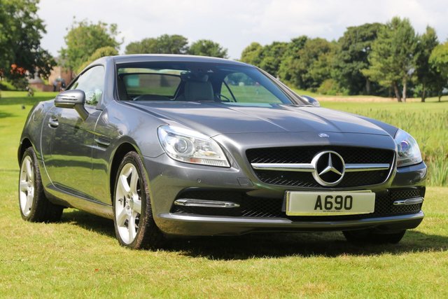 2015 65 Mercedes-Benz Slk 250d (204) 2dr Tiptronic Automatic Euro 6 (Panoramic Sunroof, Vario Convertible, Air Scarf, Heated Seats, Comand Navigation)
