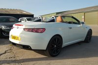 USED 2008 08 ALFA ROMEO SPIDER 2.2 JTS LIMITED EDITION 2d 185 BHP 2008 ALFA ROMEO SPIDER 2.2 JTS LIMITED EDITION 2d 185 BHP CONVERTIBLE ELECTRIC ROOF TAN LEATHER STUNNING CONDITION 19" ALLOYS CLIMATE AIR CON FSH MOT RAC WARRANTY PEARL WHITE