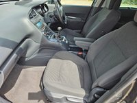 USED 2014 63 PEUGEOT 5008 1.6 HDI ALLURE 5d 115 BHP PEUGEOT 5008 1.6 HDI ALLURE 5d 115 BHP
