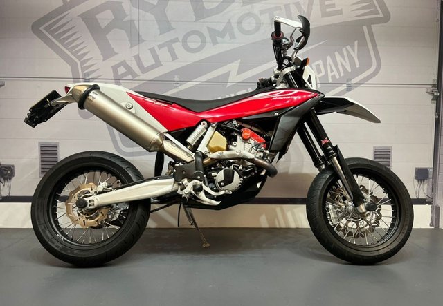 2011 61 Husqvarna Smr 511 SUPERMOTO - BUY ONLINE 24 HRS A DAY - FINANCE AVAILABLE - ALL TYPES OF CREDIT ACCEPTED