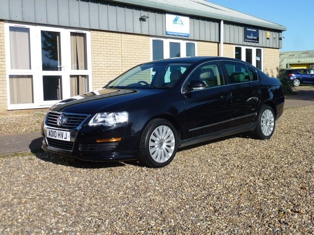 2010 10 Volkswagen Passat 2.0 HIGHLINE TDI 4d 138 BHP