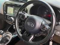 USED 2016 16 KIA SOUL 1.6 CRDI MIXX 5d 126 BHP * SATNAV *   REVERSE CAMERA * HEATED SEATS