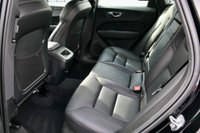 USED 2020 20 VOLVO XC60 2.0 D4 Inscription Auto AWD Euro 6 (s/s) 5dr 1 OWNER*SATNAV*REVCAM*CRUISE*