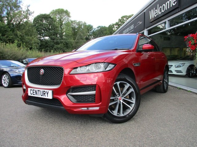 2017 67 Jaguar F-Pace 2.0 R-SPORT AWD 5d 178 BHP