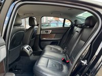 USED 2015 64 JAGUAR XF 2.2 D LUXURY 4d 163 BHP 