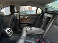 USED 2015 64 JAGUAR XF 2.2 D LUXURY 4d 163 BHP 