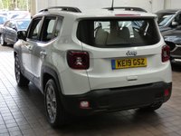USED 2019 19 JEEP RENEGADE 1.3 LIMITED 5d 148 BHP SAT NAV HEATED LEATHER PARKING SENSORS LOW MILEAGE 1 OWNER EXCELLENT SERVICE HISTORY 6 MONTHS GOLD WARRANTY