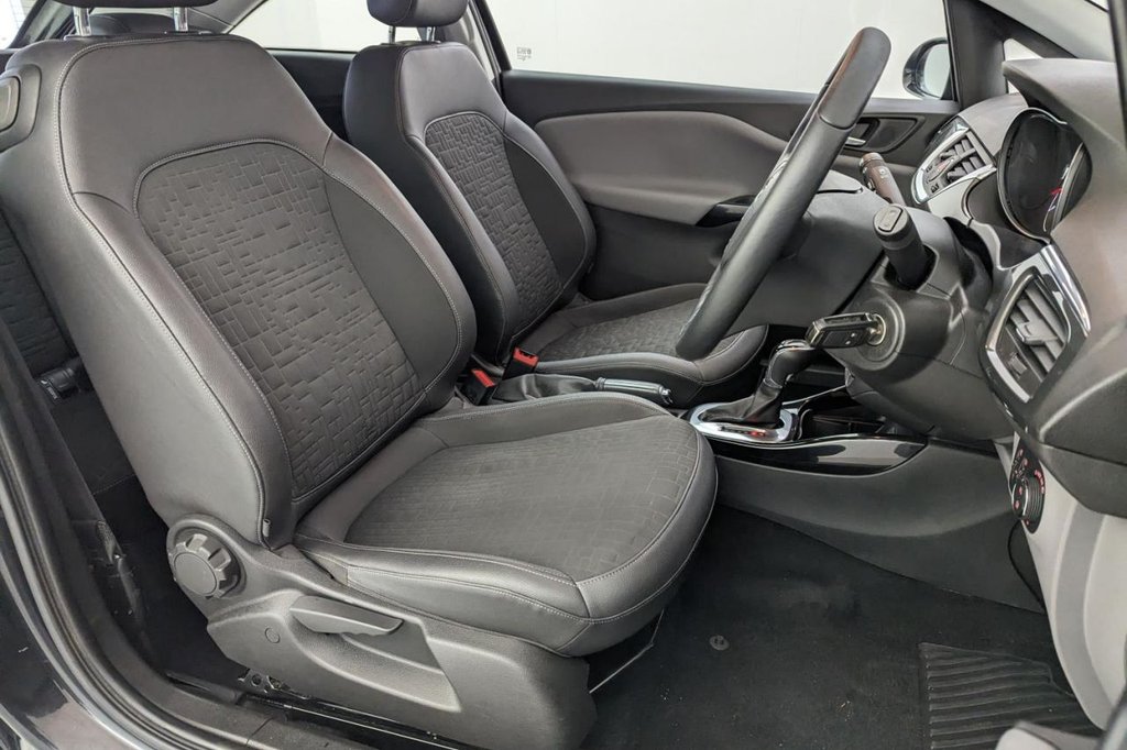USED 2015 15 VAUXHALL CORSA 1.4 SE 3d AUTO 