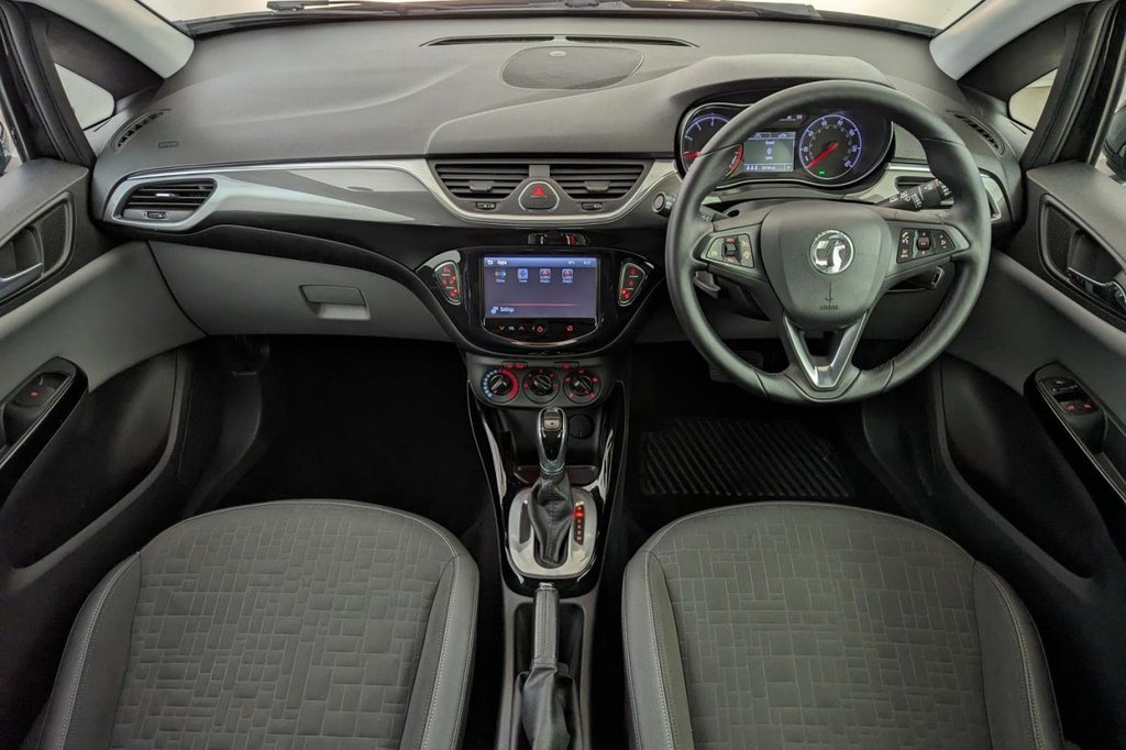 USED 2015 15 VAUXHALL CORSA 1.4 SE 3d AUTO 