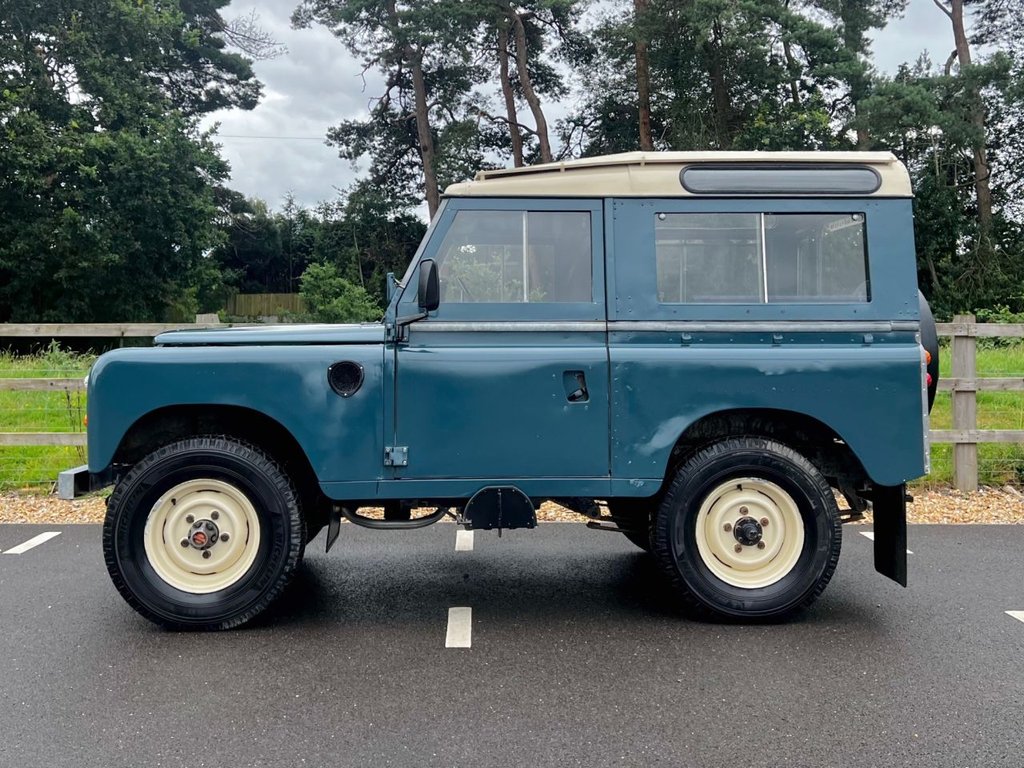 USED 1973 LAND ROVER SERIES 111 88 // 2286cc 4CYL 74 BHP // 4x4 // px swap 