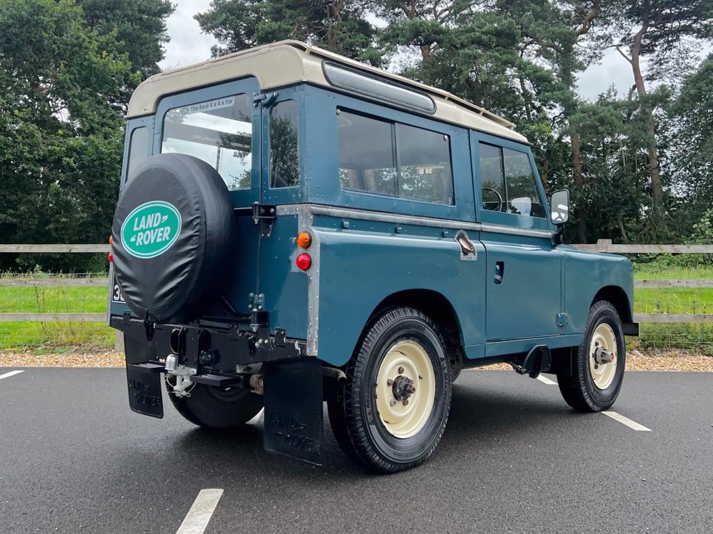 USED 1973 LAND ROVER SERIES 111 88 // 2286cc 4CYL 74 BHP // 4x4 // px swap 