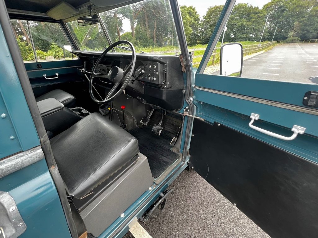 USED 1973 LAND ROVER SERIES 111 88 // 2286cc 4CYL 74 BHP // 4x4 // px swap 