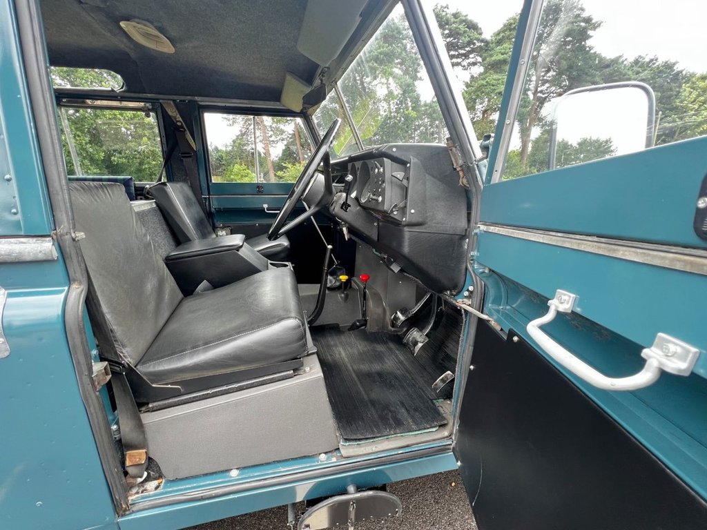 USED 1973 LAND ROVER SERIES 111 88 // 2286cc 4CYL 74 BHP // 4x4 // px swap 