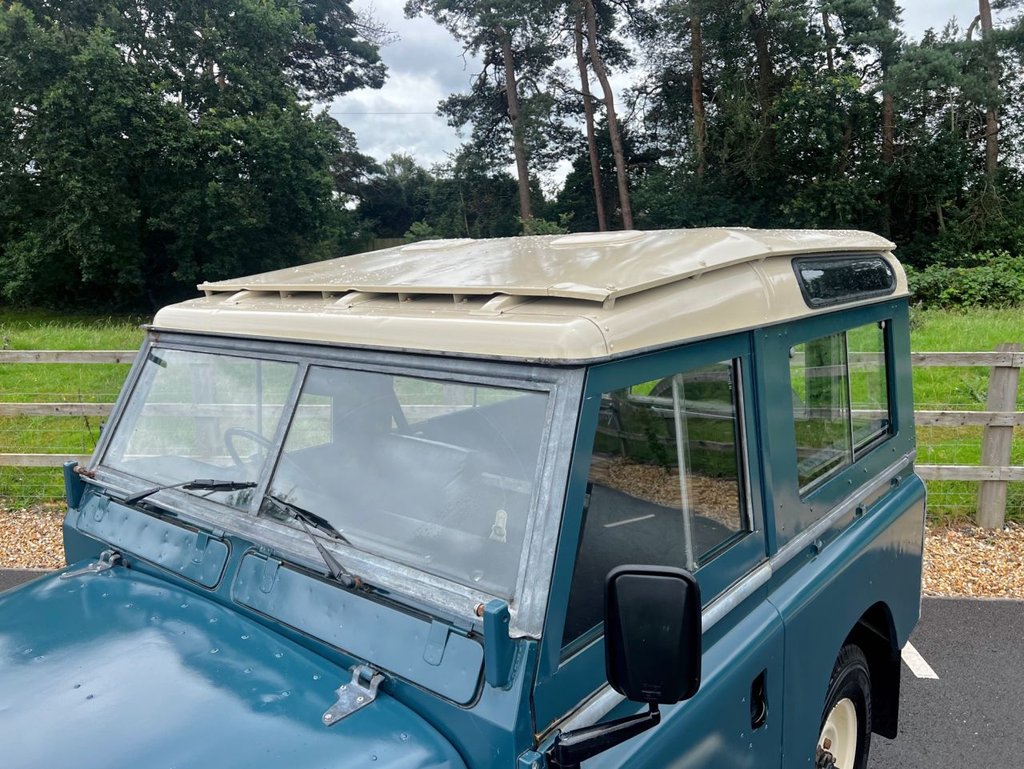 USED 1973 LAND ROVER SERIES 111 88 // 2286cc 4CYL 74 BHP // 4x4 // px swap 