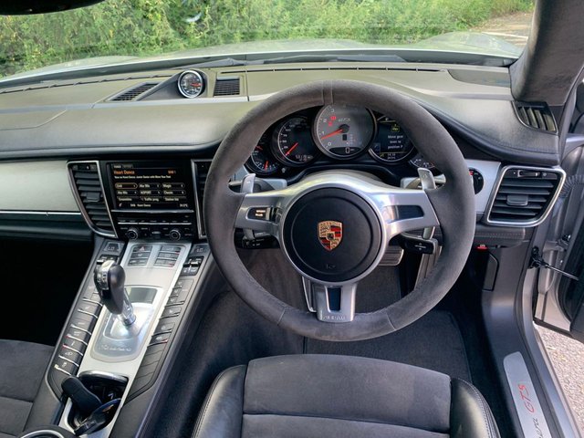 View our PORSCHE PANAMERA