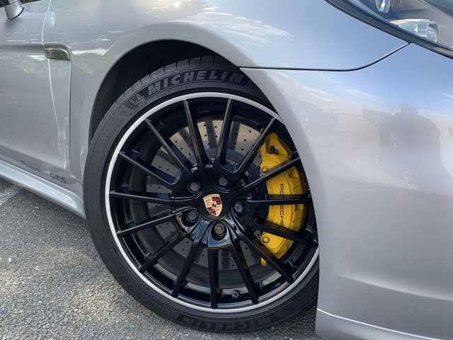View our PORSCHE PANAMERA