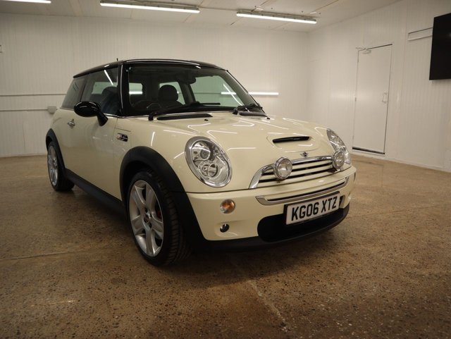 2006 06 MINI Hatch Cooper 1.6 COOPER S JCW 3d 208 BHP