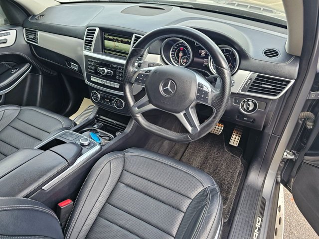View our MERCEDES-BENZ GL CLASS